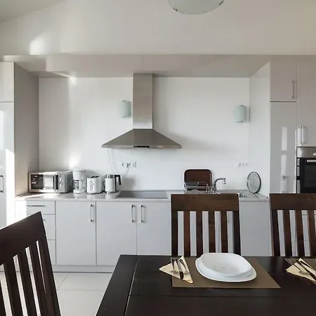 Apartamento Solaris Deluxe With Pool View - 3 Bedrooms *