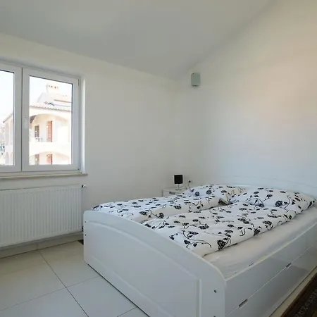 Apartamento Solaris Deluxe With Pool View - 3 Bedrooms