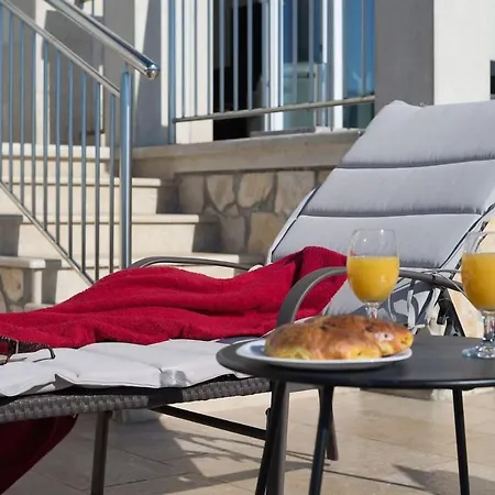 Solaris Deluxe With Pool View - 3 Bedrooms